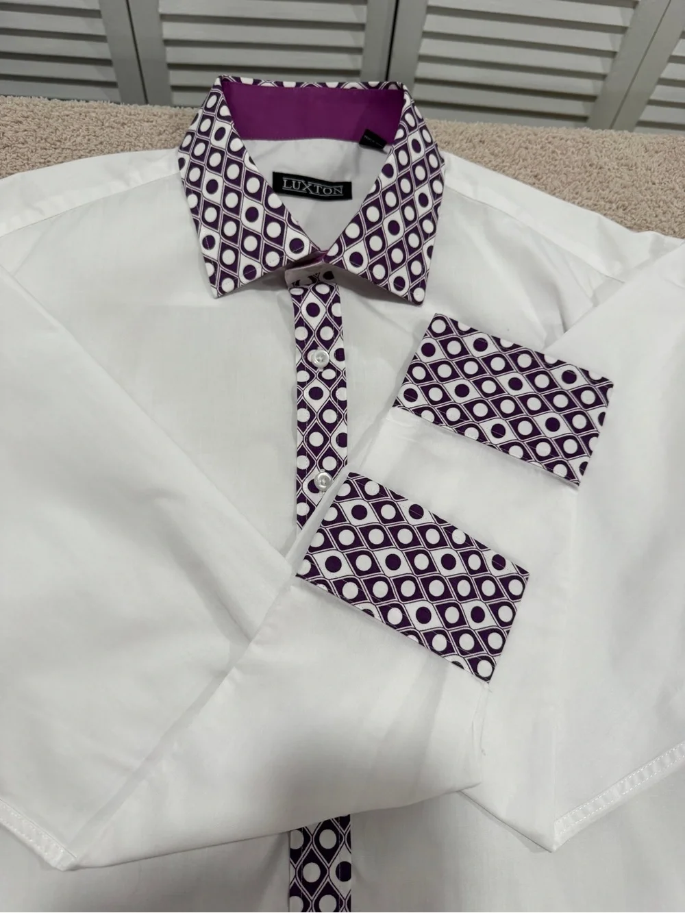 Luxtton Men’s Dress Shirt 16/32–33 White w/ Purple Contrast Trim Modern Fit